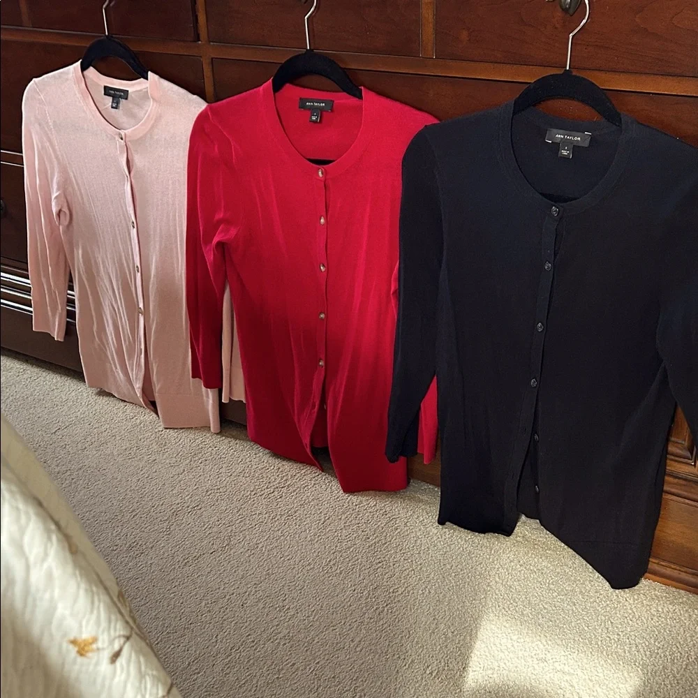 Bundle of 3 Ann Taylor 3/4 sleeve cardigans/Size S - Picture 1 of 5